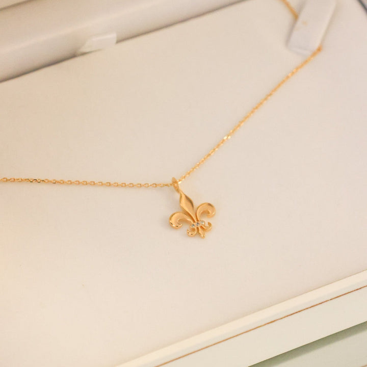 Collier Fleur de lys